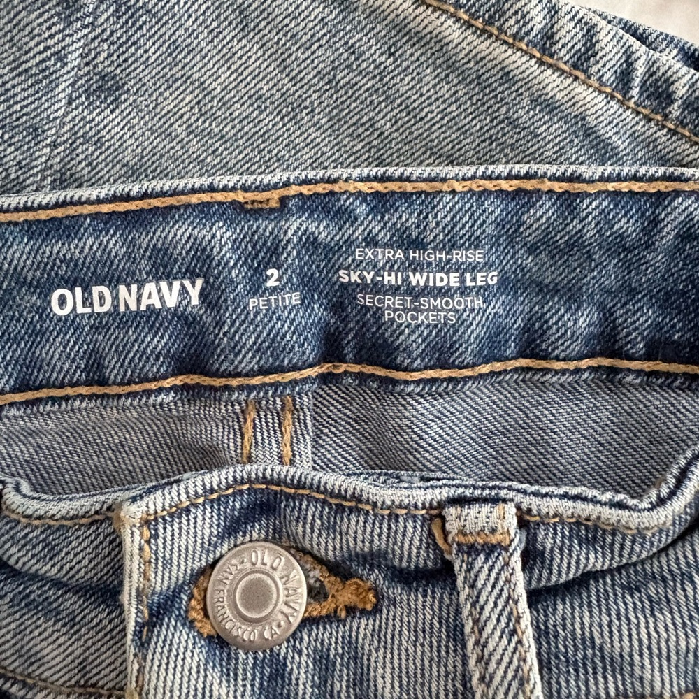 Old Navy Sky-Hi Wide Leg Jeans